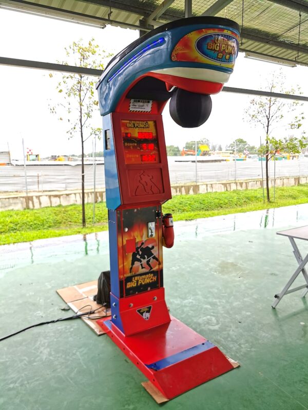 Arcade Puncher Machine Rental